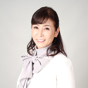 代表　前田 文恵